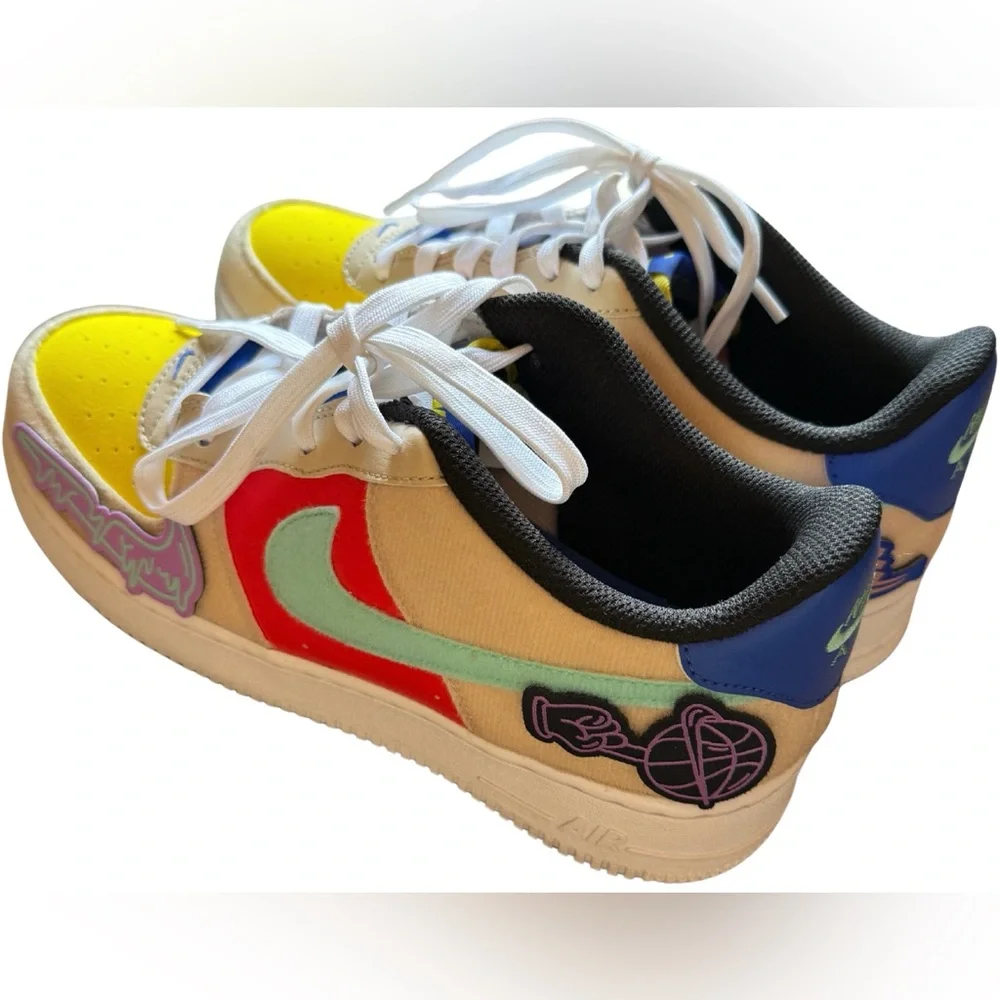 Nike Air Force 1 Low GS 7Y Women 8.5 FN7818-100 Multicolor Patch Decal Sneakers
